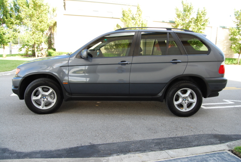 2003 BMW X5 