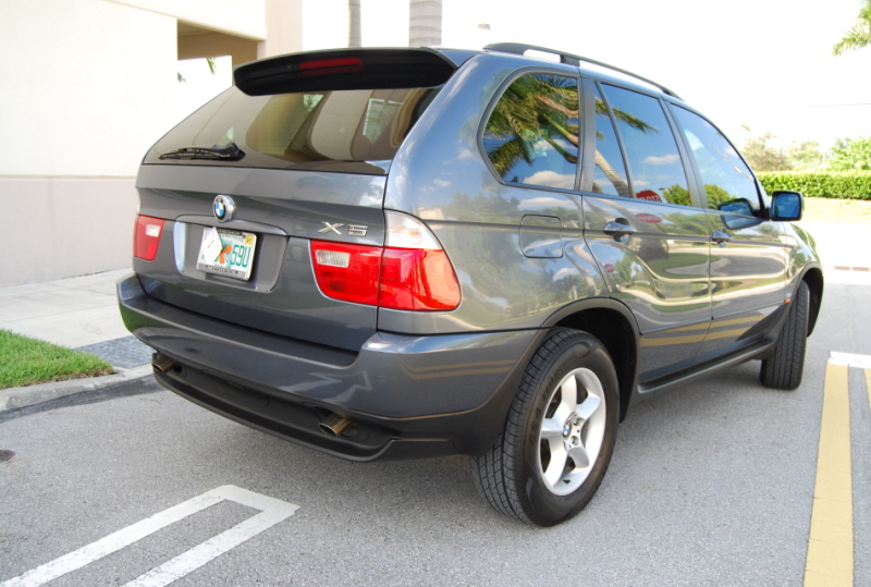 2003 BMW X5 