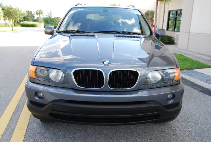 2003 BMW X5 