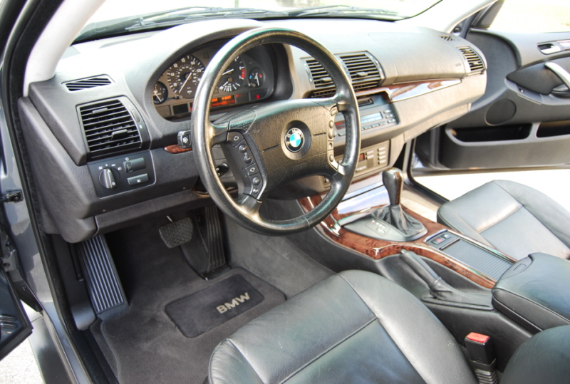 2003 BMW X5 