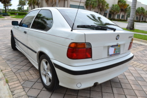1997 BMW 318ti 