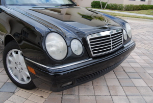 1998 Mercedes E320 