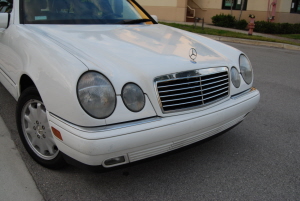 1999 Mercedes E320 