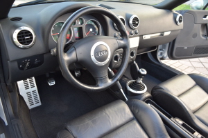 2001 Audi TT 