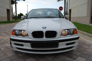 2001 BMW 325i 