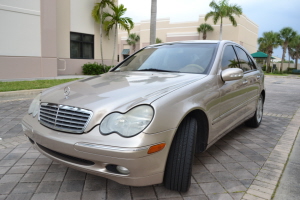 2002 Mercedes C320 