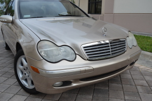 2001 Mercedes C240 