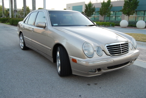 2001 Mercedes E320 