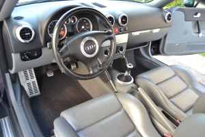 2002 Audi TT 