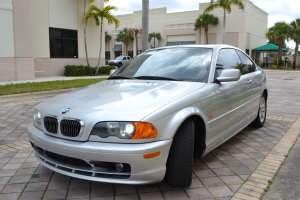 2002 BMW 325ci 