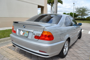 2002 BMW 325ci 