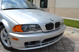 2002 BMW 325ci 
