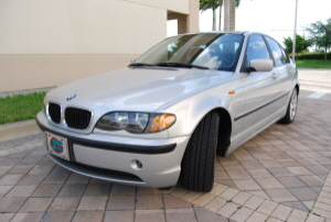 2003 BMW 325i 