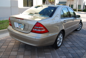2003 Mercedes C240 