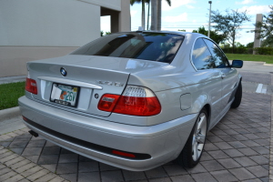 2006 BMW 325ci 