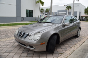 2004 Mercedes C230 