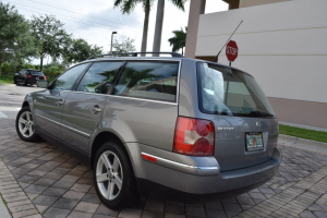 2004 Volkswagen Passat 