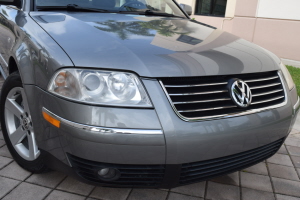 2004 Volkswagen Passat 