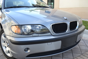 2005 BMW 325xi 