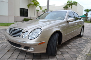 2005 Mercedes E320 