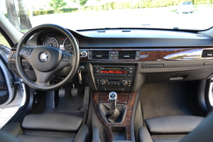 2006 BMW 325i 