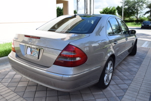 2006 Mercedes E350 