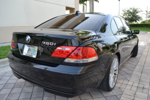 2007 BMW 750i 