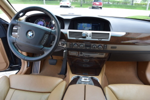 2007 BMW 750i 