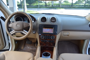 2009 Mercedes ML550 