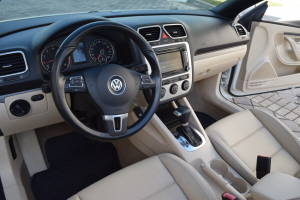 2010 Volkswagen EOS 