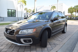 2013 Volvo XC70 