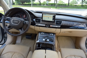 2015 Audi A8L 