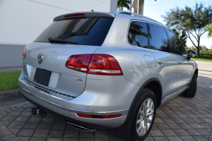 2016 Volkswagen Touareg AWD 