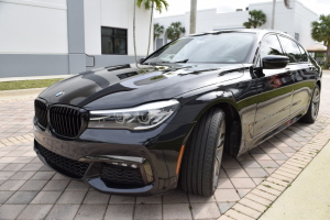 2019 BMW 740i 