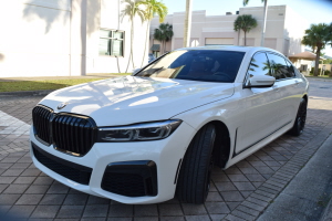 2020 BMW 740i 