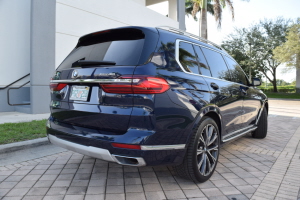 2021 BMW X7 