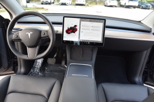 2023 Tesla Model Y AWD 