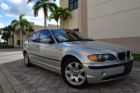 2005 BMW 325i