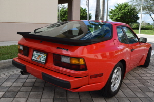 1986 Porsche 944 