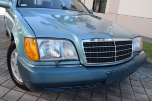 1992 Mercedes 400SE 