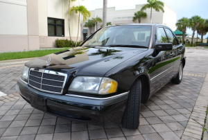 1994 Mercedes C280 