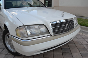 1995 Mercedes C220 