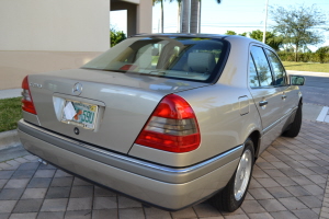 1995 Mercedes C280 