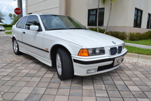 1997 BMW 318ti 