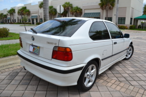 1997 BMW 318ti 