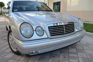 1997 Mercedes E320 