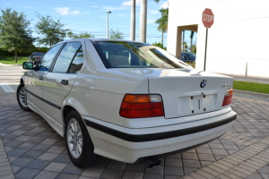 1998 BMW 328i 