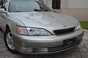 1998 Lexus ES300 