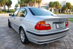 1999 BMW 323i 