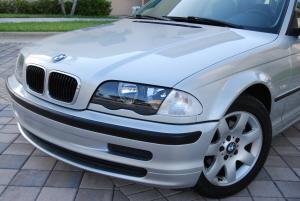 1999 BMW 323i 